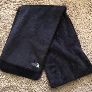 North Face fleece scarf